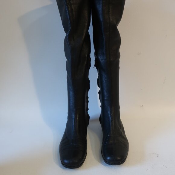 Authentic Womens Chanel Black Flat Interlocked CC Tall Leather Boots 38 US/8 - Picture 1 of 16